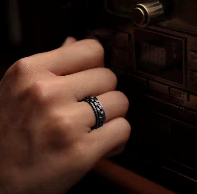 Nuvra Ring
